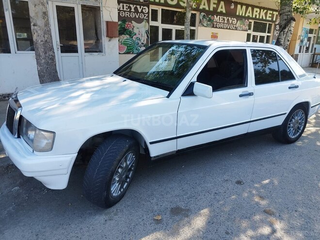 Mercedes 190 1986, 300,000 km - 2.0 l - Ağcabədi