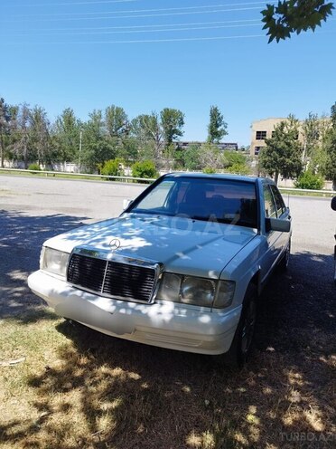 Mercedes 190 1986, 300,000 km - 2.0 l - Ağcabədi