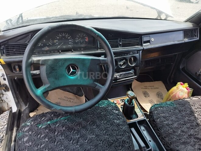 Mercedes 190 1986, 300,000 km - 2.0 l - Ağcabədi