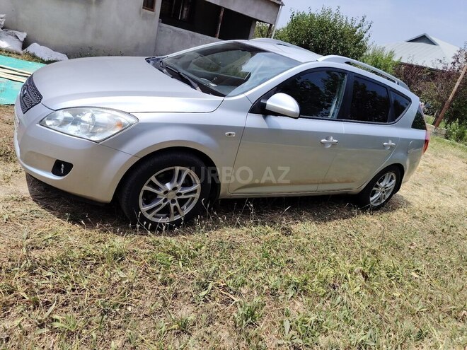 Kia  2007, 260,000 km - 1.6 l - Bakı