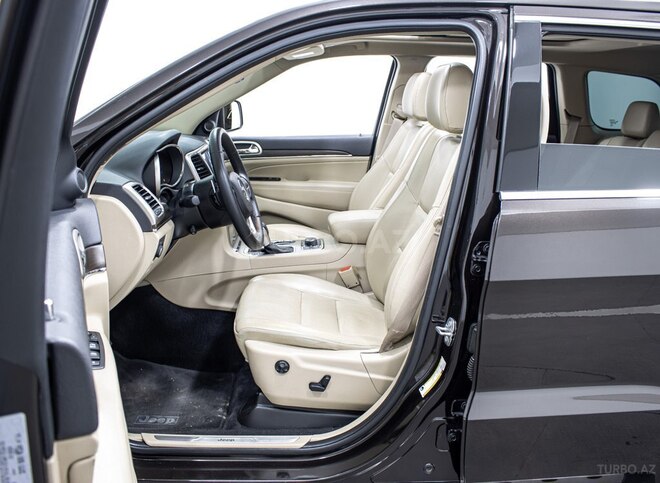 Jeep Grand Cherokee 2017, 61,000 km - 3.6 л - Bakı