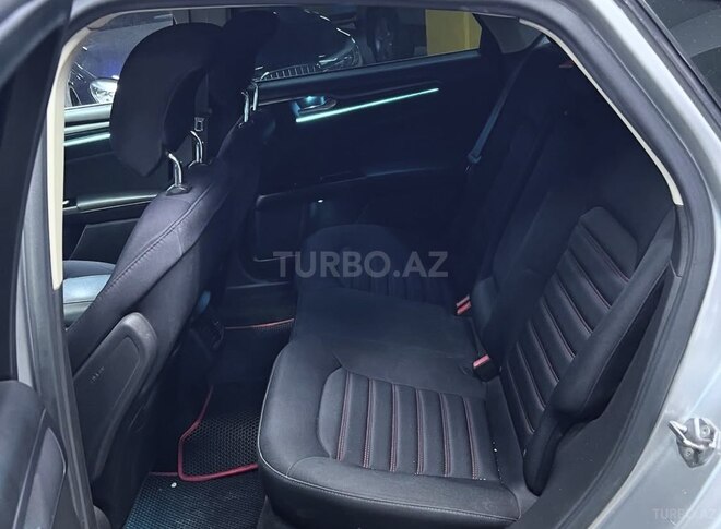 Ford Fusion (North America) 2013, 209,800 km - 1.6 l - Naxçıvan
