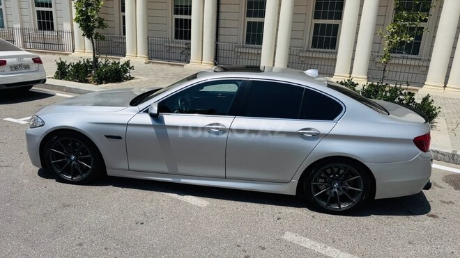 BMW 528 2016, 303,138 km - 2.0 l - Bakı