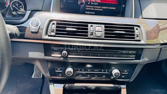 BMW 528 2016, 303,138 km - 2.0 l - Bakı