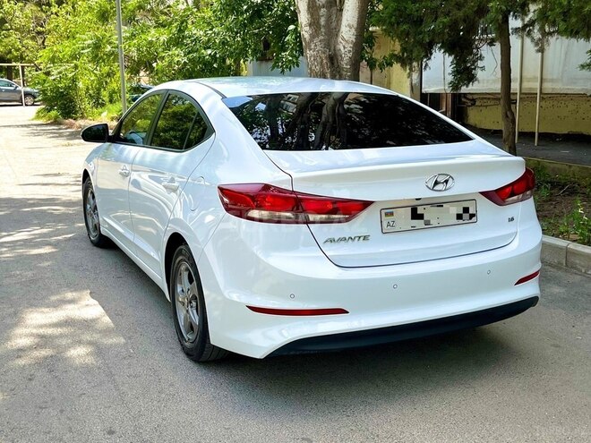 Hyundai Avante 2018, 103,000 km - 1.6 l - Bakı