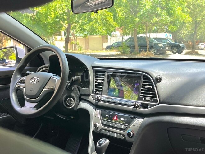 Hyundai Avante 2018, 103,000 km - 1.6 l - Bakı
