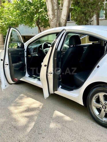Hyundai Avante 2018, 103,000 km - 1.6 l - Bakı