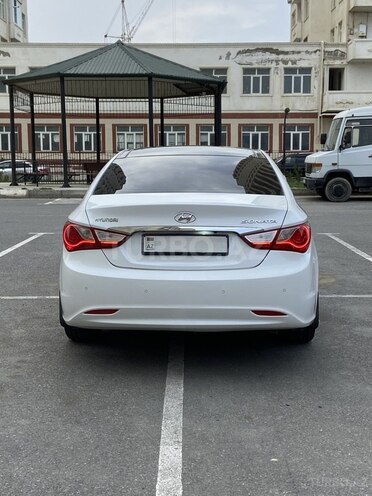 Hyundai Sonata 2010, 108,000 km - 2.4 л - Bakı