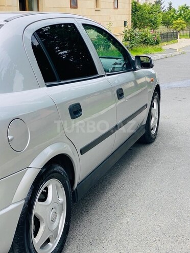 Opel Astra 1998, 286,000 km - 1.6 l - Zaqatala