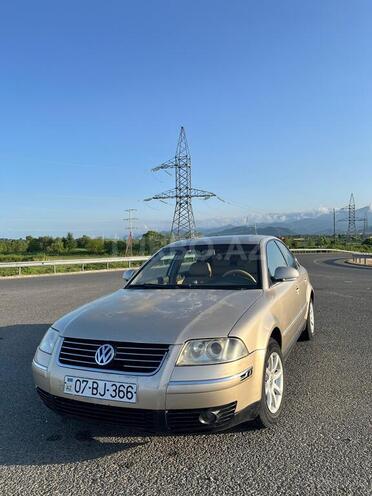 Volkswagen Passat 2004, 286,000 km - 1.8 l - Bakı