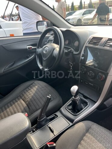 Toyota Corolla 2010, 370,000 km - 1.4 l - Tovuz
