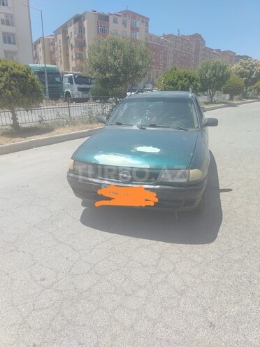 Opel Astra 1995, 350,000 km - 1.6 l - Bakı