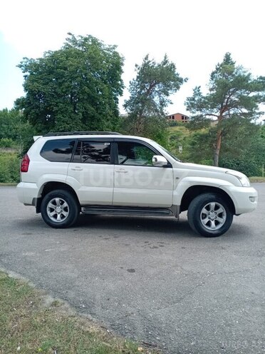 Toyota Land Cruiser Prado 2008, 230,000 km - 2.7 l - Quba