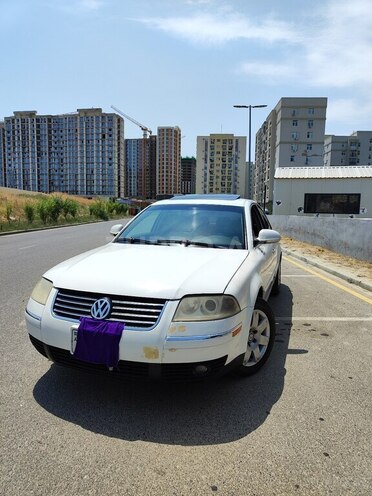 Volkswagen Passat 2003, 195,361 km - 1.8 l - Bakı