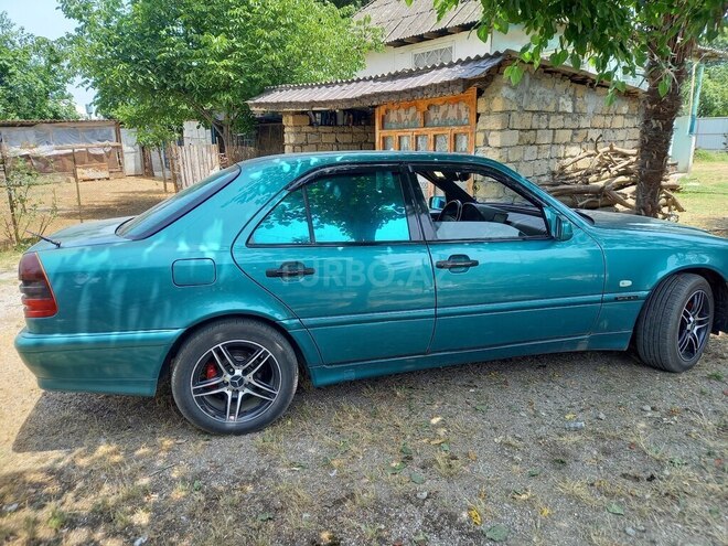 Mercedes C 180 1997, 362,611 km - 1.8 l - Astara