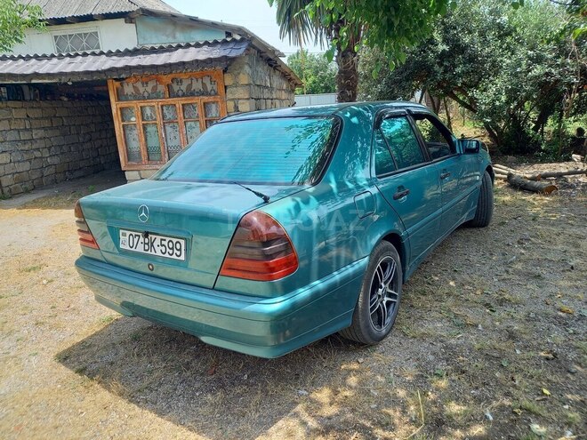 Mercedes C 180 1997, 362,611 km - 1.8 l - Astara