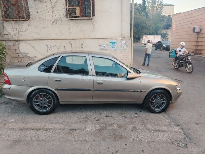 Opel Vectra 1996, 357,933 km - 1.6 l - Bakı