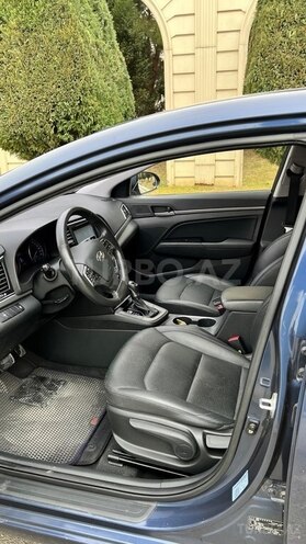 Hyundai Avante 2016, 220,000 km - 1.6 л - Gəncə