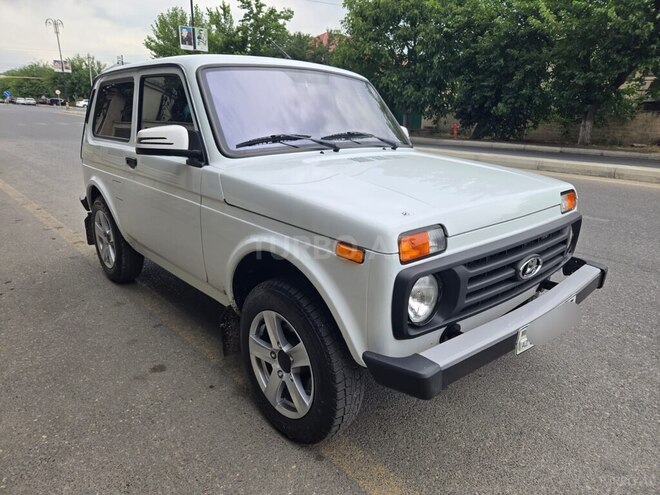 LADA (VAZ) Niva 2024, 6,500 km - 1.8 l - Quba