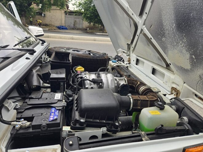 LADA (VAZ) Niva 2024, 6,500 km - 1.8 l - Quba