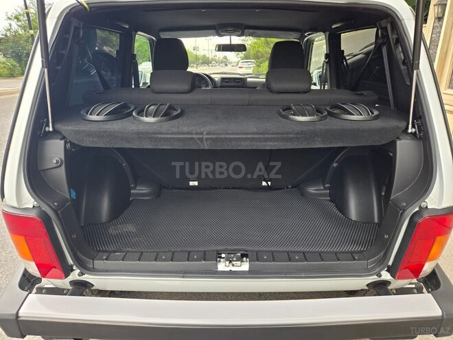 LADA (VAZ) Niva 2024, 6,500 km - 1.8 l - Quba