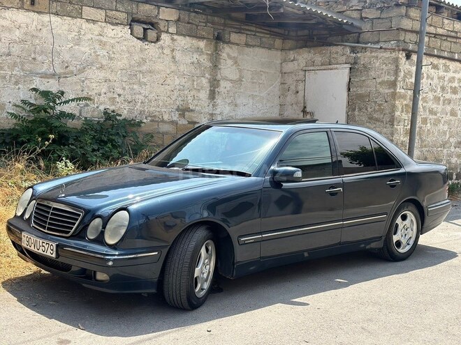 Mercedes E 270 2000, 214,555 km - 2.7 l - Bakı