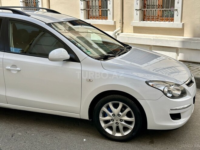Hyundai i30 2009, 297,758 km - 1.6 л - Bakı