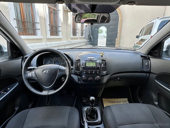 Hyundai i30 2009, 297,758 km - 1.6 л - Bakı