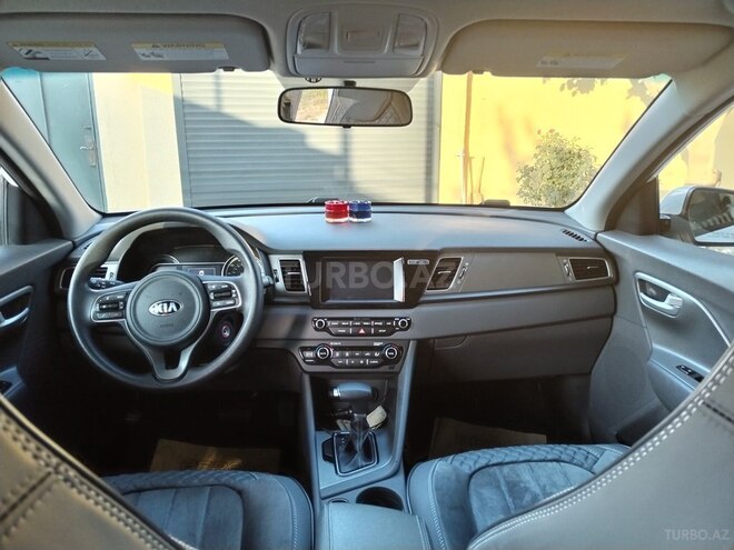 Kia Niro 2017, 130,000 km - 1.6 л - Bakı
