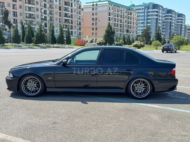 BMW 530 2001, 305,000 km - 3.0 л - Bakı