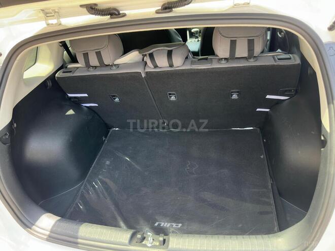 Kia Niro 2017, 130,000 km - 1.6 л - Bakı