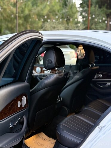 Mercedes E 300 2018, 144,010 km - 2.0 l - Masallı