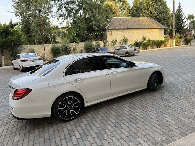 Mercedes E 300 2018, 144,010 km - 2.0 l - Masallı