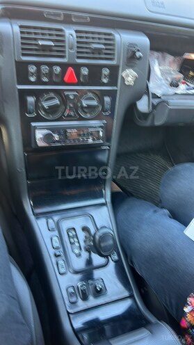 Mercedes E 270 2000, 214,555 km - 2.7 l - Bakı