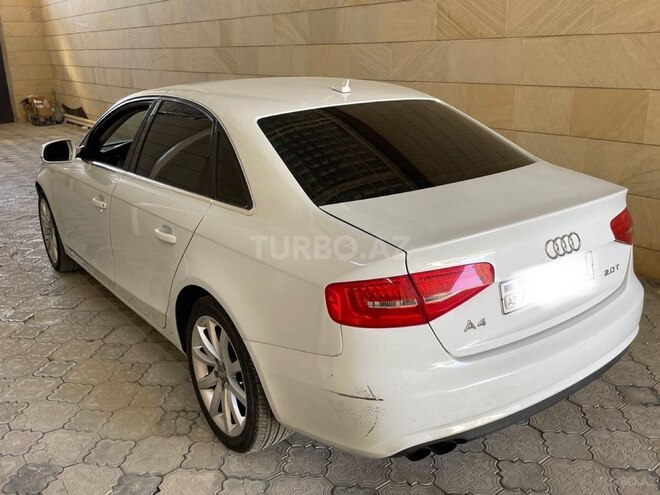 Audi A4 2013, 199,000 km - 2.0 l - Bakı