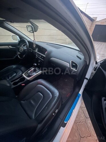 Audi A4 2013, 199,000 km - 2.0 l - Bakı