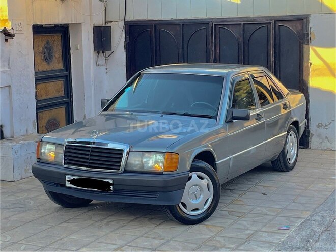 Mercedes 190 1990, 270,000 km - 2.0 л - Bakı