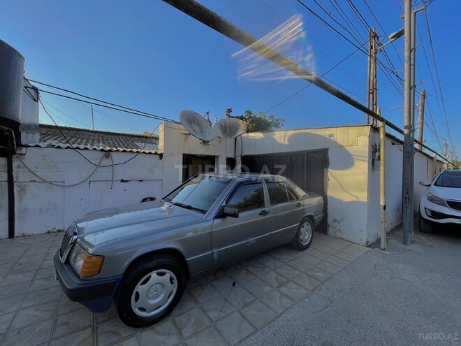 Mercedes 190 1990, 270,000 km - 2.0 л - Bakı