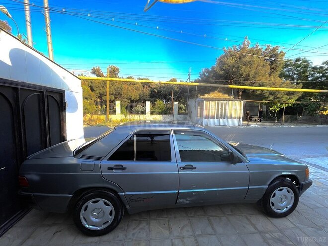 Mercedes 190 1990, 270,000 km - 2.0 л - Bakı