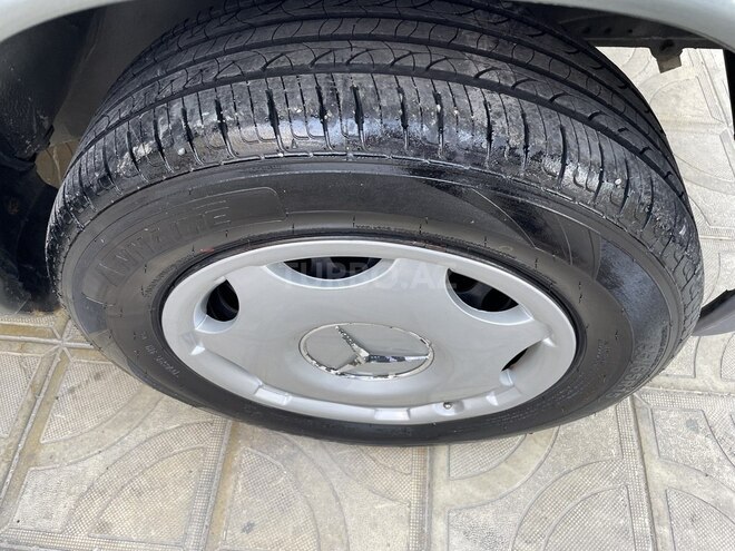 Mercedes 190 1990, 270,000 km - 2.0 л - Bakı