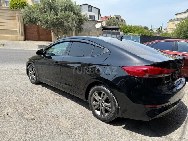 Hyundai Elantra 2018, 74,200 km - 2.0 l - Bakı