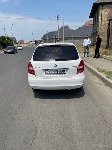 Skoda Fabia 2013, 298,000 km - 1.2 l - Gəncə