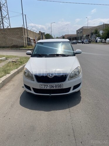 Skoda Fabia 2013, 298,000 km - 1.2 l - Gəncə