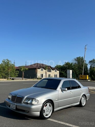 Mercedes C 240 2000, 414,000 km - 2.4 l - Zaqatala