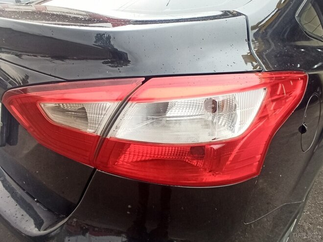 Ford Focus (North America) 2013, 178,000 km - 1.6 л - Bakı