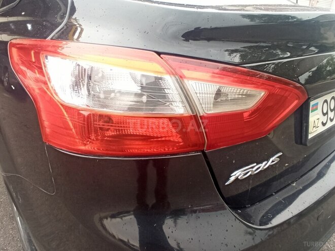 Ford Focus (North America) 2013, 178,000 km - 1.6 л - Bakı