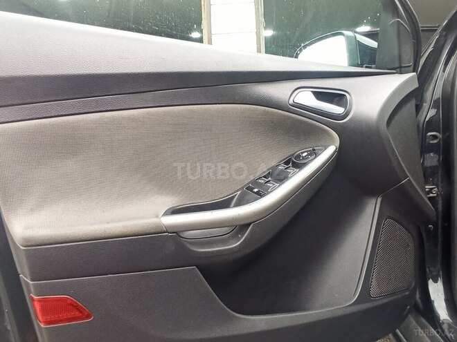 Ford Focus (North America) 2013, 178,000 km - 1.6 л - Bakı