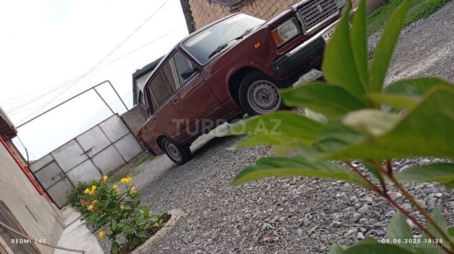 LADA (VAZ) 2107 2004, 95,000 km - 1.6 л - Şəki