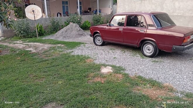 LADA (VAZ) 2107 2004, 95,000 km - 1.6 л - Şəki