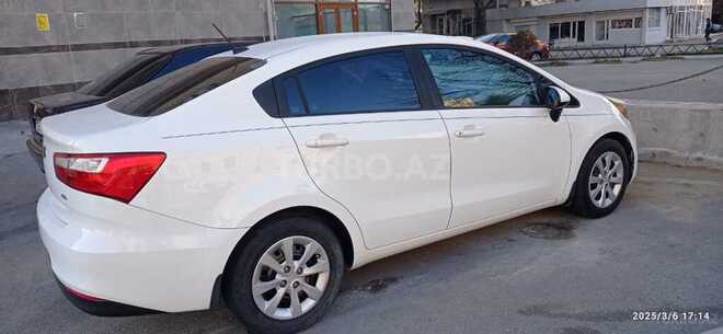 Kia Rio 2015, 120,862 km - 1.6 л - Bakı